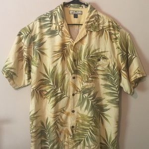TOMMY BAHAMA MENS BUTTON UP HAWAIIAN PALM PRINT